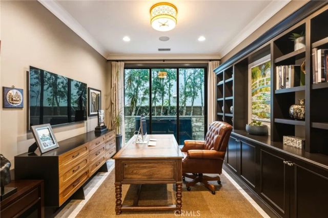 11735 N Manchester Way, Porter Ranch, CA 91326