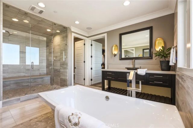 11735 N Manchester Way, Porter Ranch, CA 91326