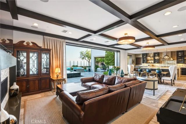 11735 N Manchester Way, Porter Ranch, CA 91326