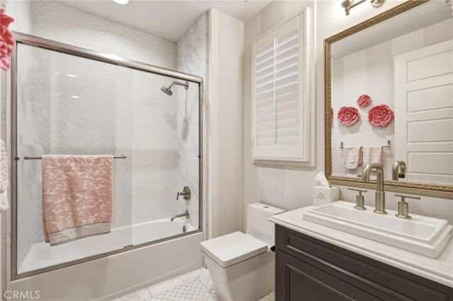 11735 N Manchester Way, Porter Ranch, CA 91326