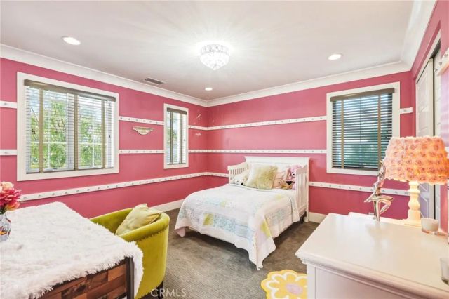 11735 N Manchester Way, Porter Ranch, CA 91326