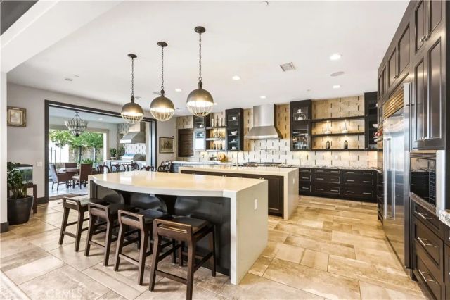 11735 N Manchester Way, Porter Ranch, CA 91326