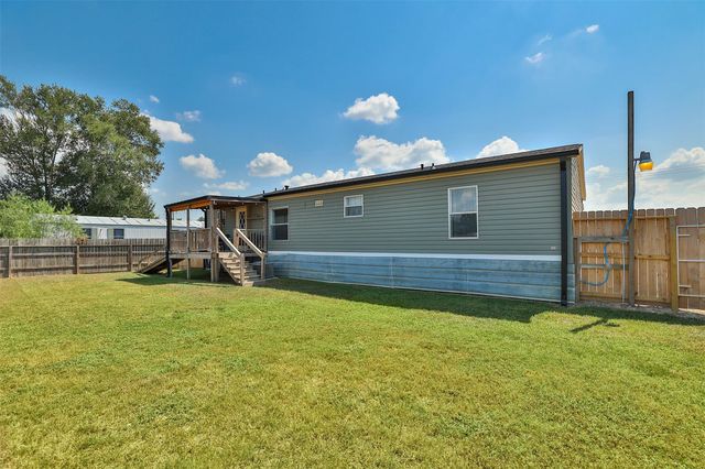 531 Road 51022, Cleveland, TX 77327