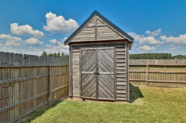 531 Road 51022, Cleveland, TX 77327