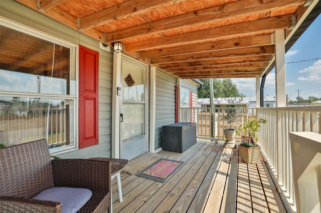 531 Road 51022, Cleveland, TX 77327