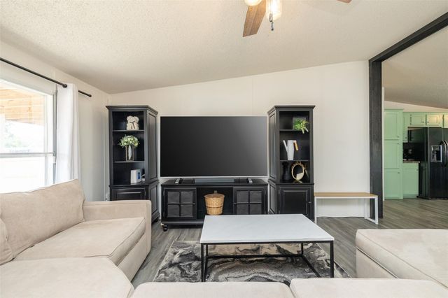 531 Road 51022, Cleveland, TX 77327