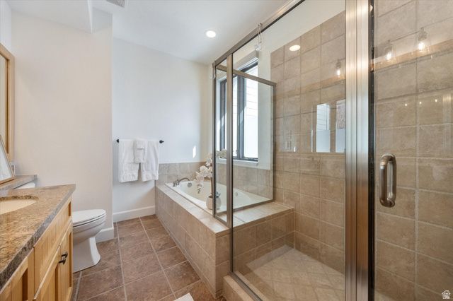 5823 E ELKHORN DR, Eden, UT 84310