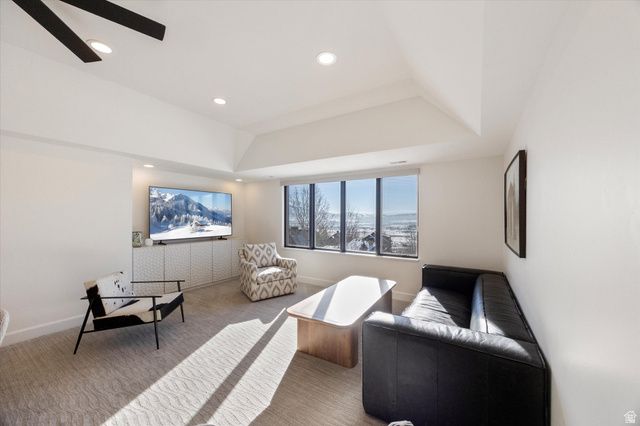 5823 E ELKHORN DR, Eden, UT 84310