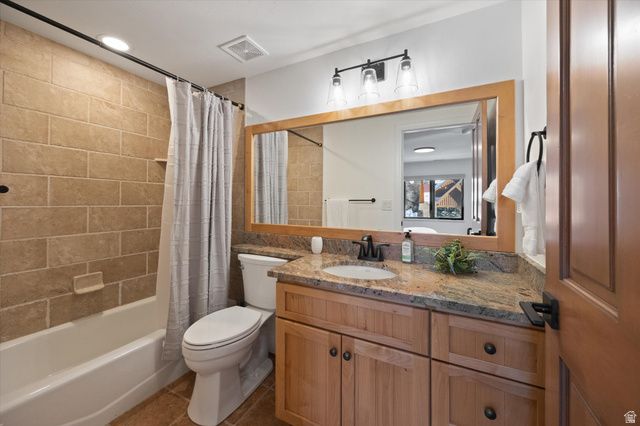 5823 E ELKHORN DR, Eden, UT 84310