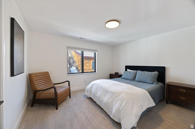 5823 E ELKHORN DR, Eden, UT 84310