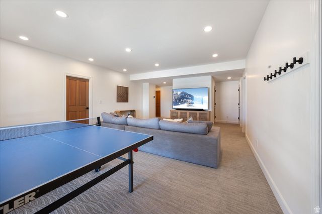 5823 E ELKHORN DR, Eden, UT 84310