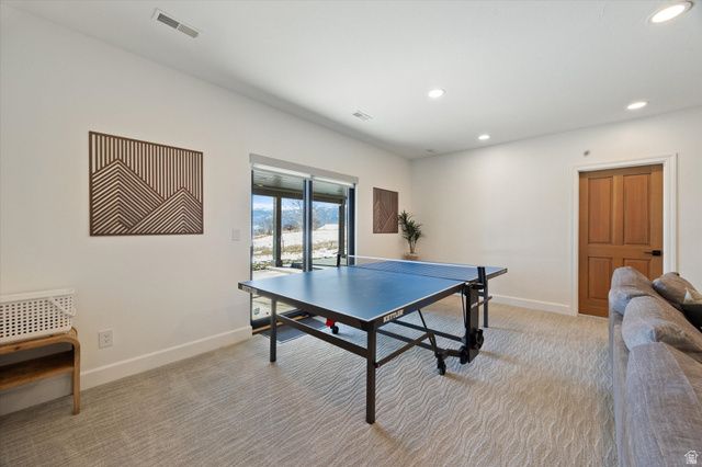 5823 E ELKHORN DR, Eden, UT 84310