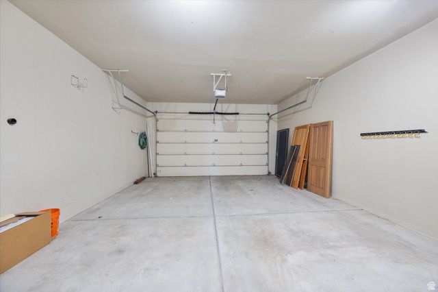 5823 E ELKHORN DR, Eden, UT 84310