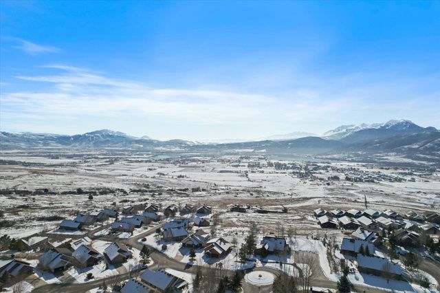 5823 E ELKHORN DR, Eden, UT 84310