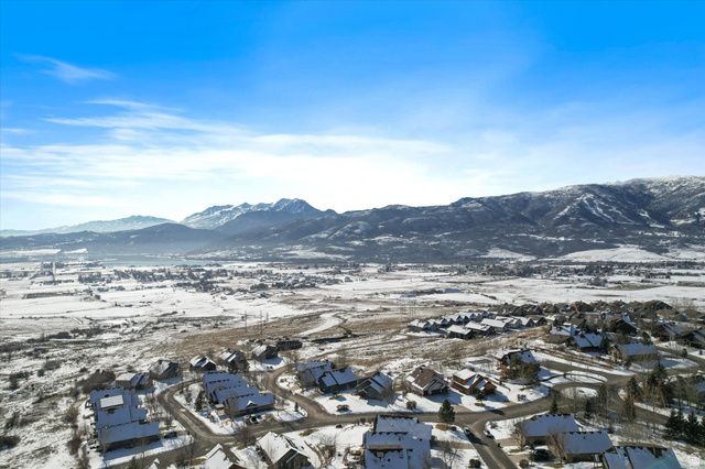 5823 E ELKHORN DR, Eden, UT 84310