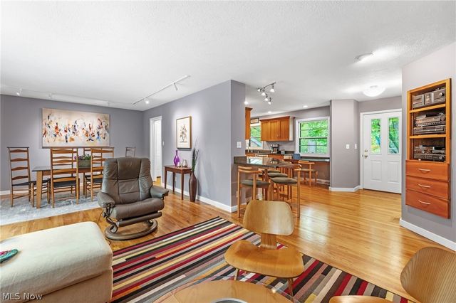 4587 Ranchwood Road, Akron, OH 44333