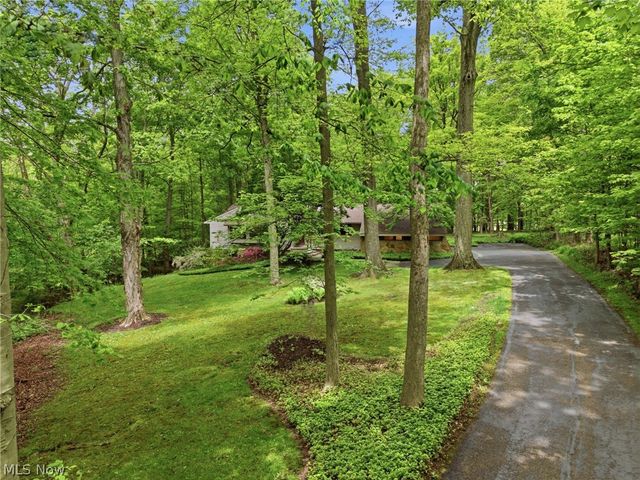 4587 Ranchwood Road, Akron, OH 44333