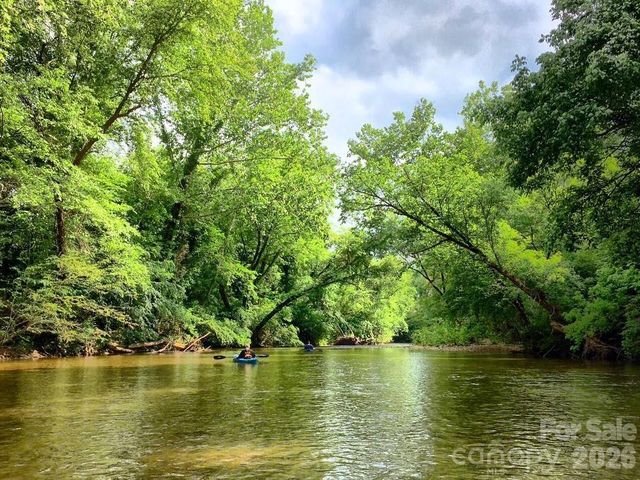 1234 Johns Ridge Parkway 204DE, Lenoir, NC 28645