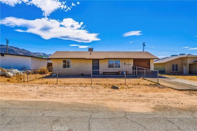 7004 49 Palms, 29 Palms, CA 92277