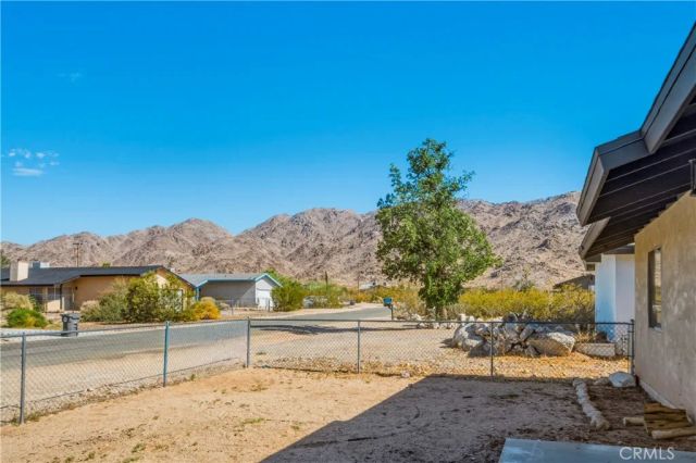 7004 49 Palms, 29 Palms, CA 92277