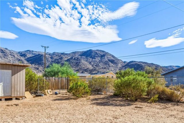 7004 49 Palms, 29 Palms, CA 92277