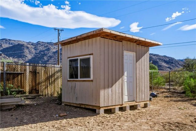 7004 49 Palms, 29 Palms, CA 92277