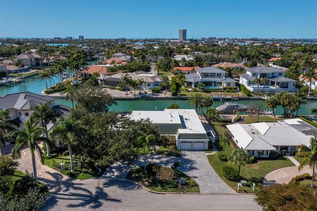 488 MEADOW LARK DRIVE, Sarasota, FL 34236