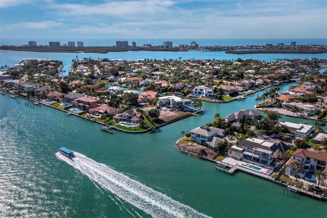 488 MEADOW LARK DRIVE, Sarasota, FL 34236