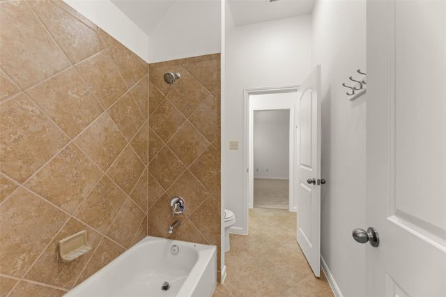 3814 Hunters Gate Court, Sugar Land, TX 77479