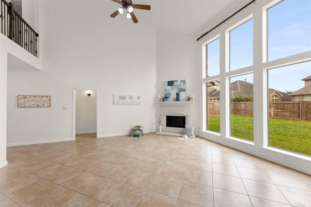 3814 Hunters Gate Court, Sugar Land, TX 77479