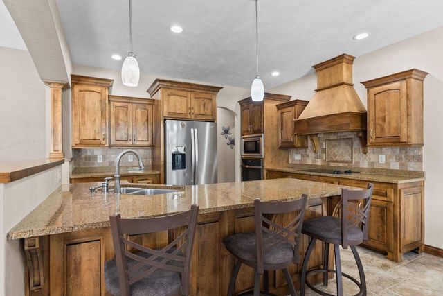 N9197 JONSCH DRIVE, Appleton, WI 54915