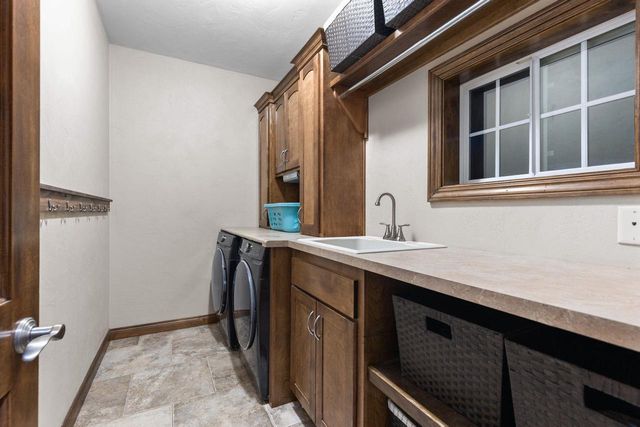 N9197 JONSCH DRIVE, Appleton, WI 54915