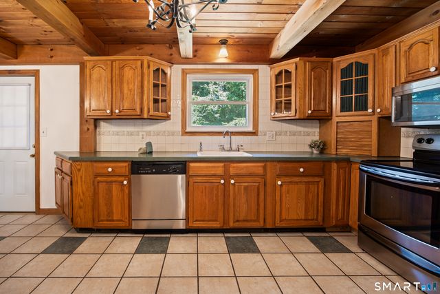 44 Juggernaut Road, Prospect, CT 06712