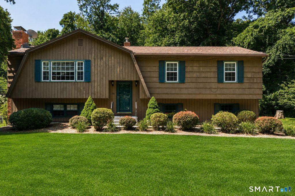 44 Juggernaut Road, Prospect, CT 06712