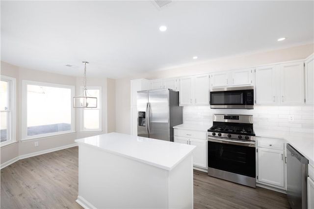 1854 Cooper Lake SE Drive, Smyrna, GA 30080