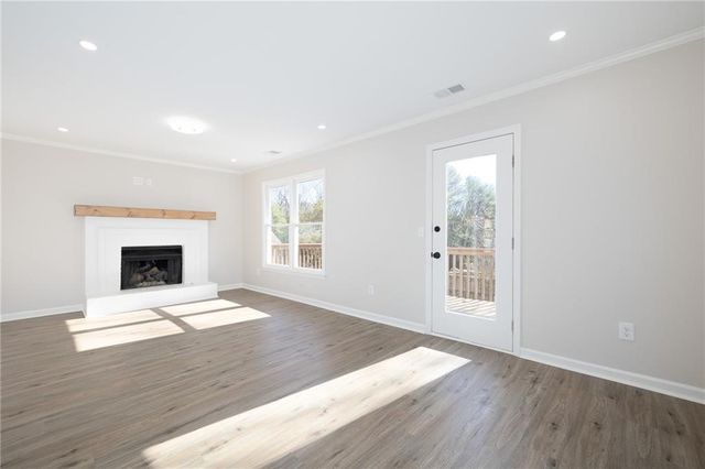 1854 Cooper Lake SE Drive, Smyrna, GA 30080