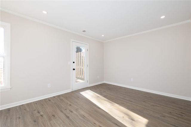 1854 Cooper Lake SE Drive, Smyrna, GA 30080