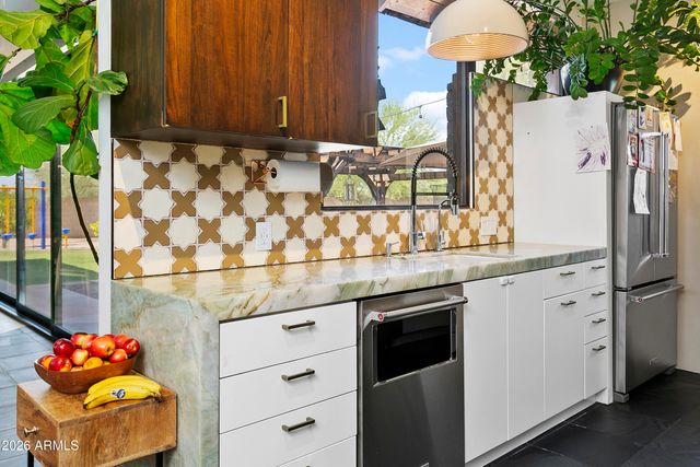 4108 E FANFOL Drive, Phoenix, AZ 85028