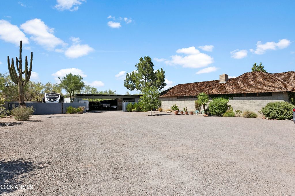 4108 E FANFOL Drive, Phoenix, AZ 85028