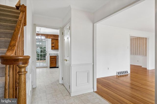 34 WHITE BIRCH RD, Blackwood, NJ 08012