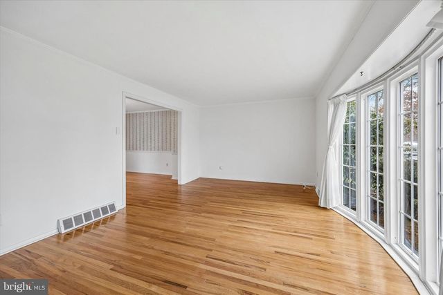 34 WHITE BIRCH RD, Blackwood, NJ 08012