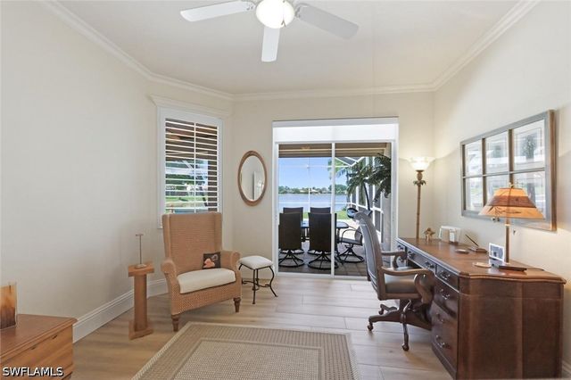 2076 Imperial CIR, Naples, FL 34110