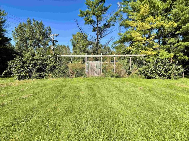 3015 CEDAR LANE, Abrams, WI 54101