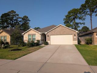 2226 E Winding Pines Drive, Tomball, TX 77375