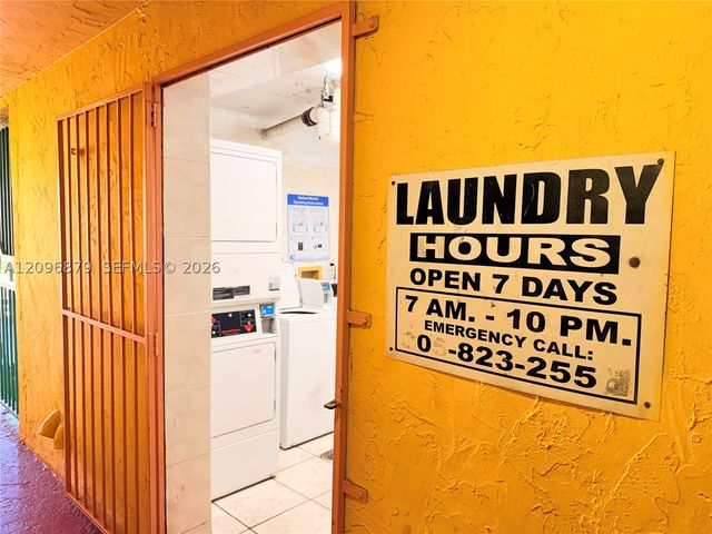 606 W 81st St 320, Hialeah, FL 33014