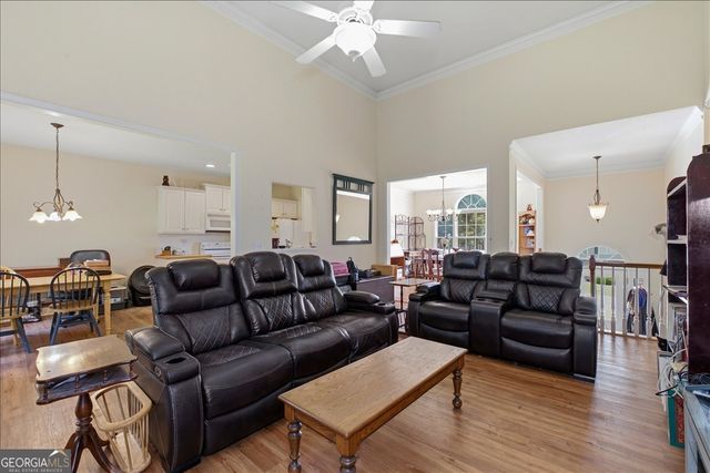 16 Berkshire Drive NW, Cartersville, GA 30120