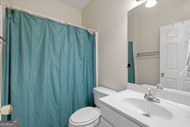 16 Berkshire Drive NW, Cartersville, GA 30120