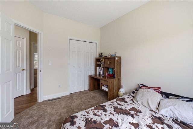 16 Berkshire Drive NW, Cartersville, GA 30120