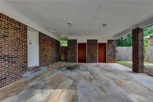 3318 Shorelake Drive, Tucker, GA 30084