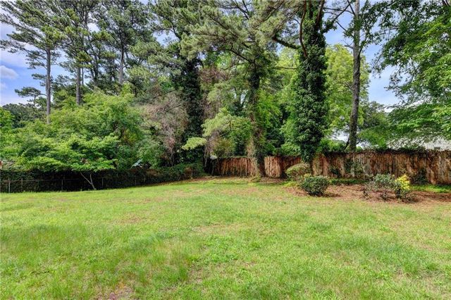 3318 Shorelake Drive, Tucker, GA 30084